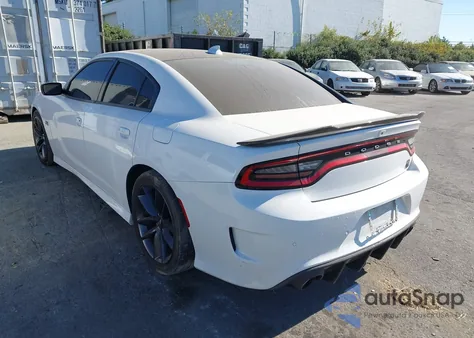 2019 Dodge Charger Scat Pack Rwd z USA, uszkodzony, nr VIN 2C3CDXGJ9KH622303